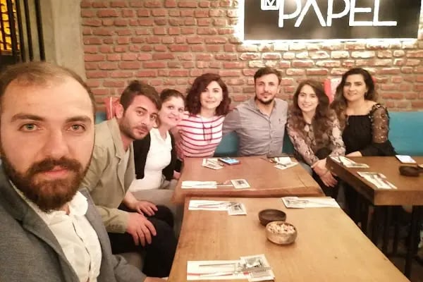 IV Papel Cafe Restaurant - Resim 10