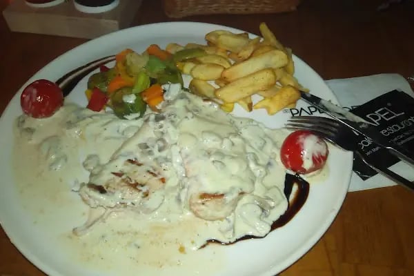 IV Papel Cafe Restaurant - Resim 11