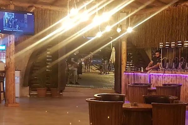 Hanzade İrish Pub - Resim 4