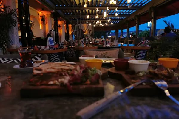 Viran Cafe&amp; restoran - Resim 9