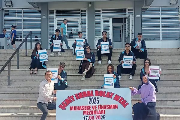 Şehit Erdal Bolat Mesleki ve Teknik Anadolu Lisesi - Resim 2
