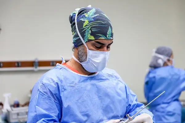 Op. Dr. Serhan Yağdı | İzmir Ortopedi Doktoru, Spor Yaralanmaları, Protez Cerrahisi, Kök Hücre, Sitokin ve PRP Tedavisi - Resim 13