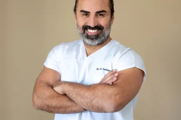 Op. Dr. Serhan Yağdı | İzmir Ortopedi Doktoru, Spor Yaralanmaları, Protez Cerrahisi, Kök Hücre, Sitokin ve PRP Tedavisi - Resim 1
