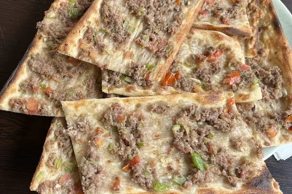 Bahçelievler Pide ve Etli Ekmek Salonu - Resim 15