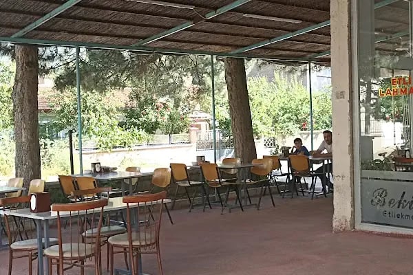 Bahçelievler Pide ve Etli Ekmek Salonu - Resim 16
