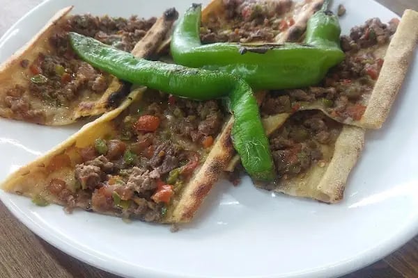Bahçelievler Pide ve Etli Ekmek Salonu - Resim 11