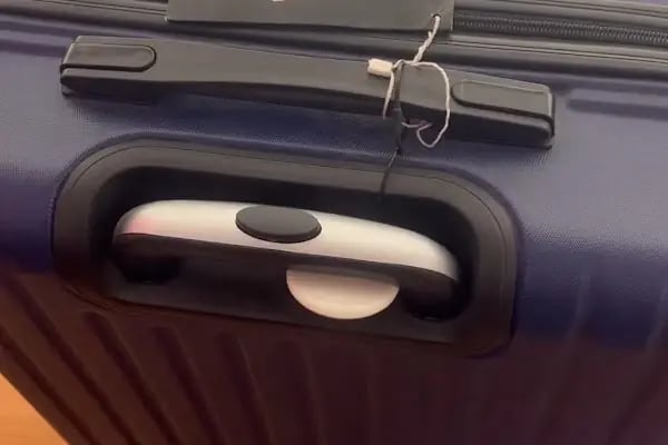 IGSA İZMİR Gümrük MALLARI SATIŞ AVM - Resim 12