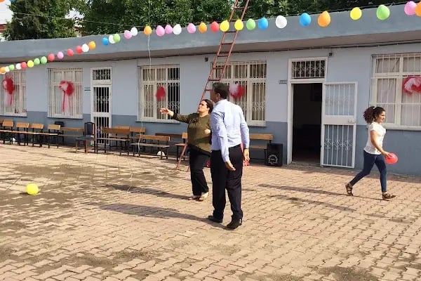 İmamoğlu Halk Egitimi Merkezi - Resim 8