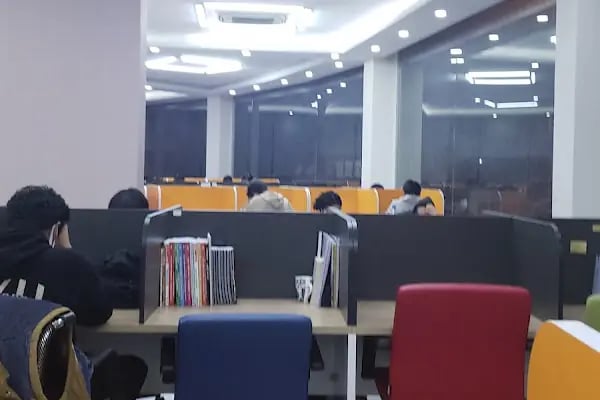 Çınar VIP Özel Kütüphane - Resim 2