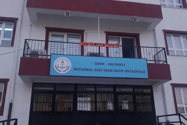 Ertuğrul Gazi Imam Hatip Ortaokulu - Resim 3