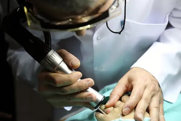 Dr. Ahmet Acar | Dermatoloji Uzmanı • Cildiye - Resim 11