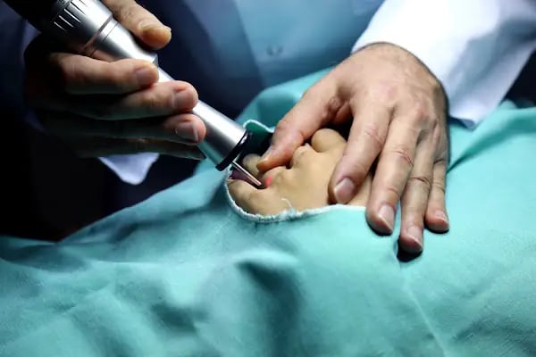 Dr. Ahmet Acar | Dermatoloji Uzmanı • Cildiye - Resim 7