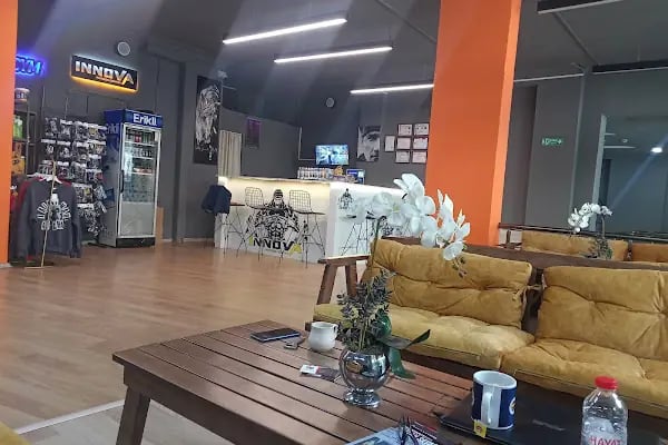 Innova Fitness Center Bay Bayan Spor Merkezi - Resim 15
