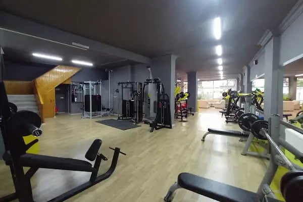 Innova Fitness Center Bay Bayan Spor Merkezi - Resim 17