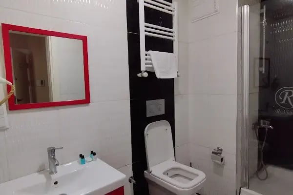 Rosso Hotel - Resim 4