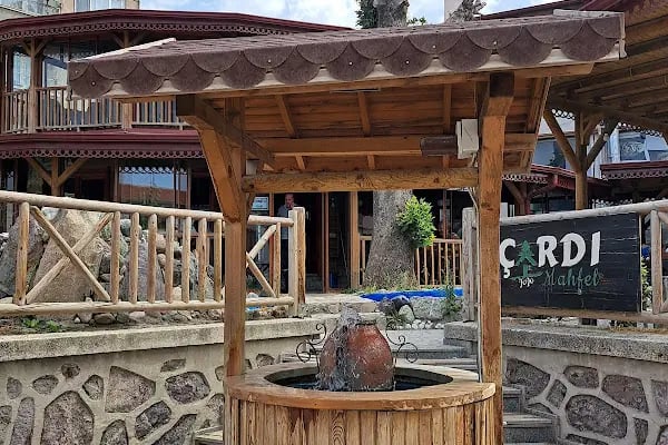 Belediye Çay Bahçesi - Resim 7