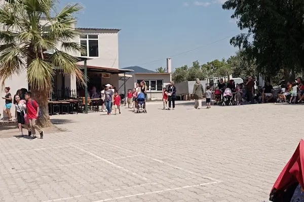 Mumcular Sitare Özkan Çok Programlı Anadolu Lisesi - Resim 2