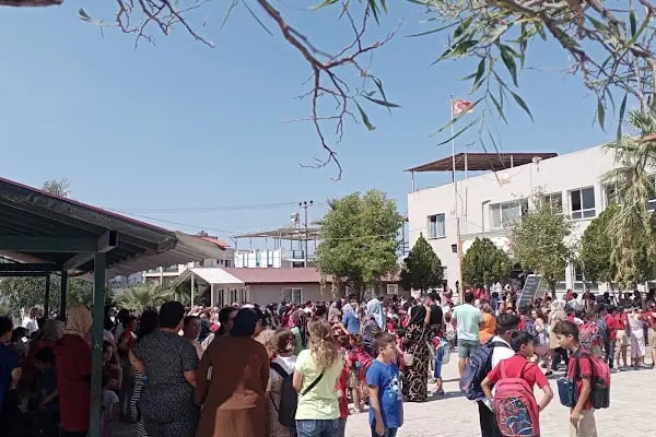 Mumcular Sitare Özkan Çok Programlı Anadolu Lisesi - Resim 3