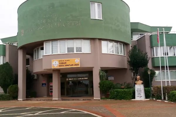 Türkler Güzel Sanatlar Lisesi - Resim 4