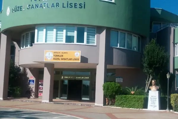 Türkler Güzel Sanatlar Lisesi - Resim 9