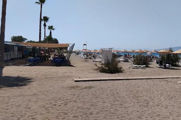 Karaincir Beach Bal Mahmut'un Yeri - Resim 14