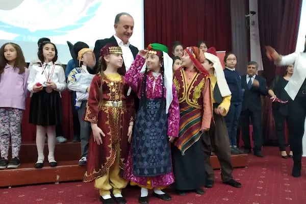 Bağcılar Belediyesi Kadir Topbaş Halk Sarayı - Resim 3