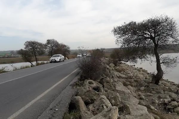 Bahşayiş-Karaağaç Yolu (Göl Geçiti) - Resim 2