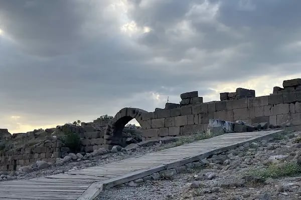 Akropol Yukarı Teleferik İstasyonu - Resim 17