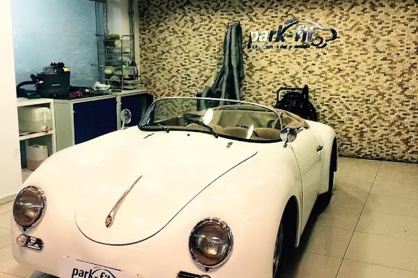 ParkfitDetailing Bodrum Yeni Nesil Oto Bakim Hizmetleri - Resim 5