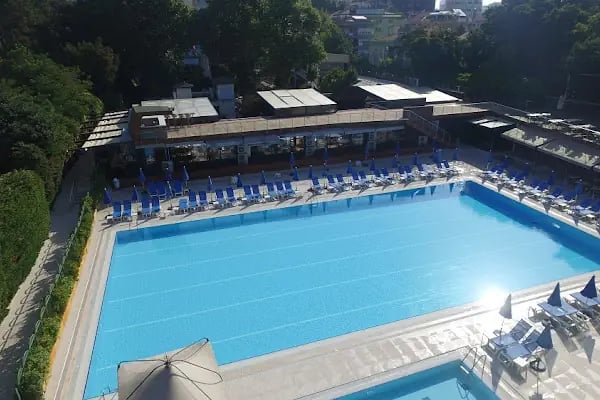 Büyük Kulüp Havuz - Resim 1