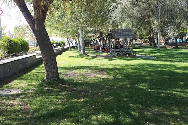 Atatürk Sahil Parkı - Resim 14