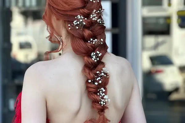 Hüseyin Alkan Hair Beauty &amp; Wellness Center - Resim 8