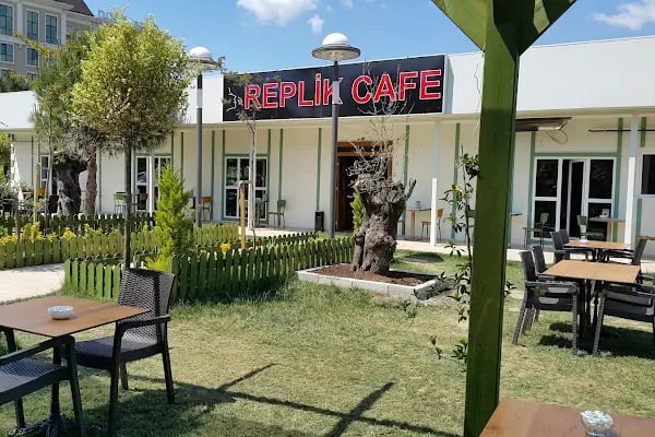 Replik Cafe Restaurant - Resim 18