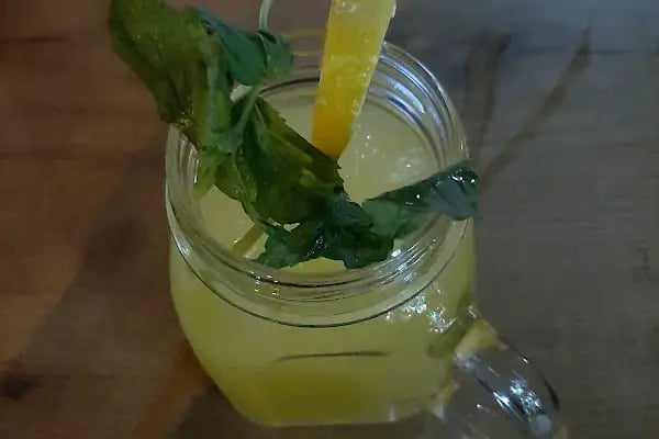 Replik Cafe Restaurant - Resim 8