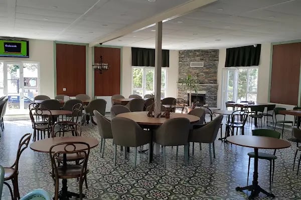 Replik Cafe Restaurant - Resim 7