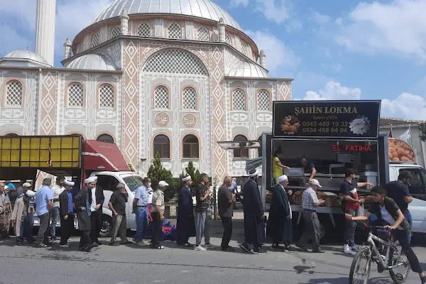 İstanbul Hayır Lokması Döktürme Lokmacı Şahin Usta - Resim 14