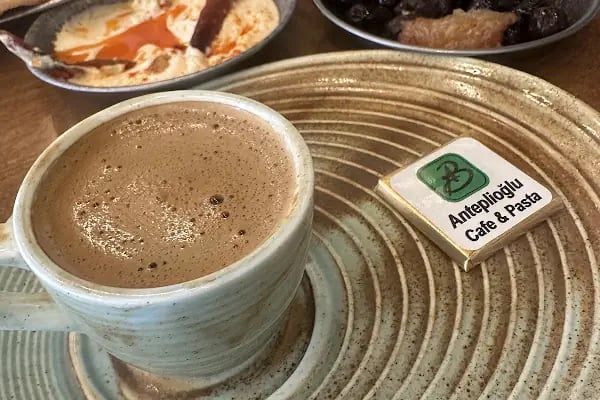 ANTEPLİOĞLU PASTANE CAFE - Resim 13