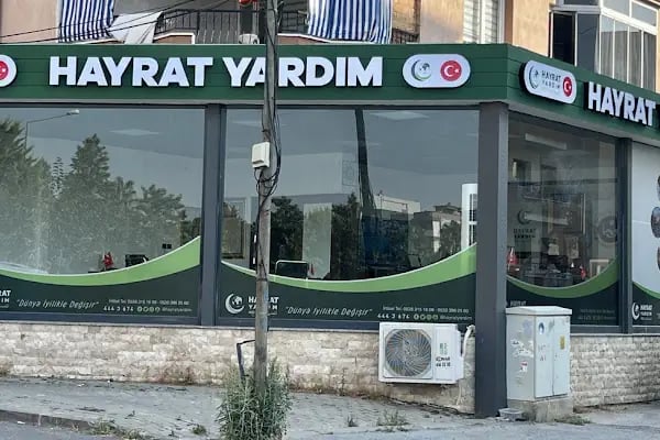 Hayrat İnsani Yardım Derneği İzmir Aliağa Temsilciliği - Resim 3