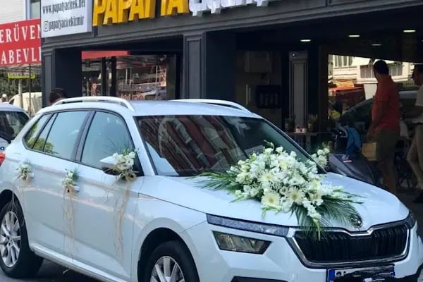 BORNOVA PAPATYA ÇİÇEKÇİLİK - Resim 2