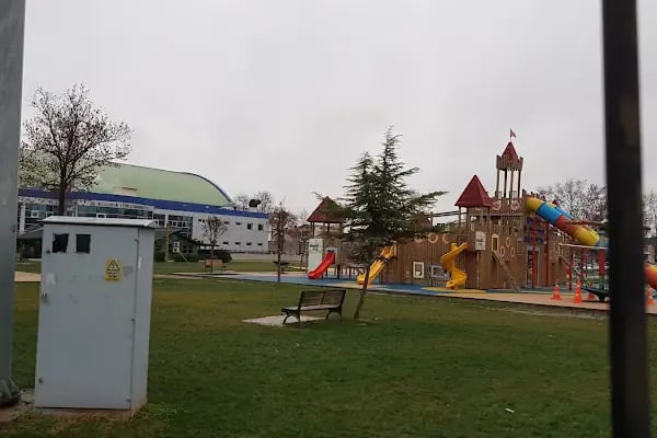 Sakarya Anka Yıldız Spor Yüzme Kursu - Resim 12