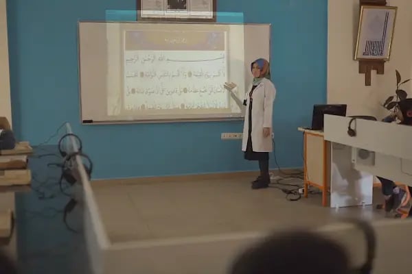 Eroğlu Nuri PROJE İmam Hatip Ortaokulu - Resim 15