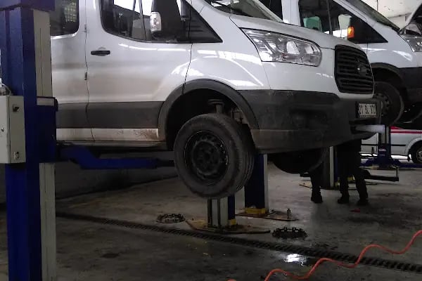 Ford-Unatlar Otomotiv - Resim 4