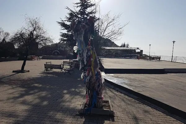 Hüseyin Gazi Türbesi - Resim 18