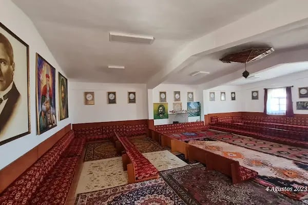 Hüseyin Gazi Türbesi - Resim 10