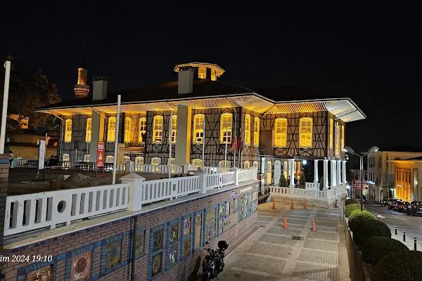 Bursa Büyükşehir Belediyesi Tarihi Belediye Binası - Resim 3