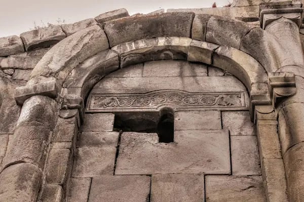 Öşvank Manastırı - Resim 14