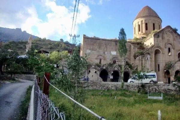 Öşvank Manastırı - Resim 19
