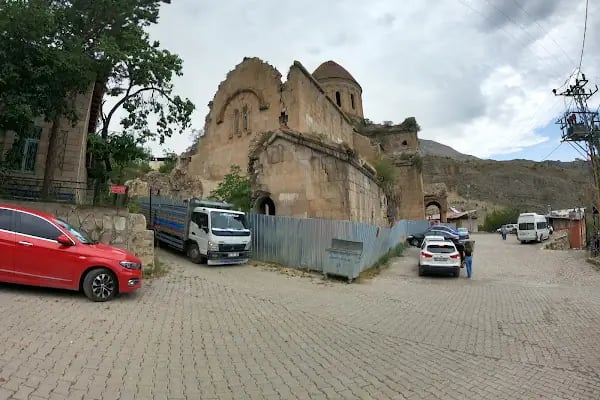 Öşvank Manastırı - Resim 16