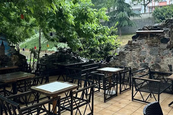 Mahzen Kafe - Resim 20