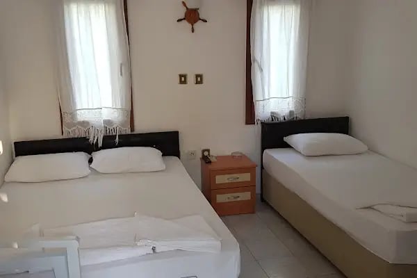 Ninetta Beach &amp; Restaurant - Resim 2